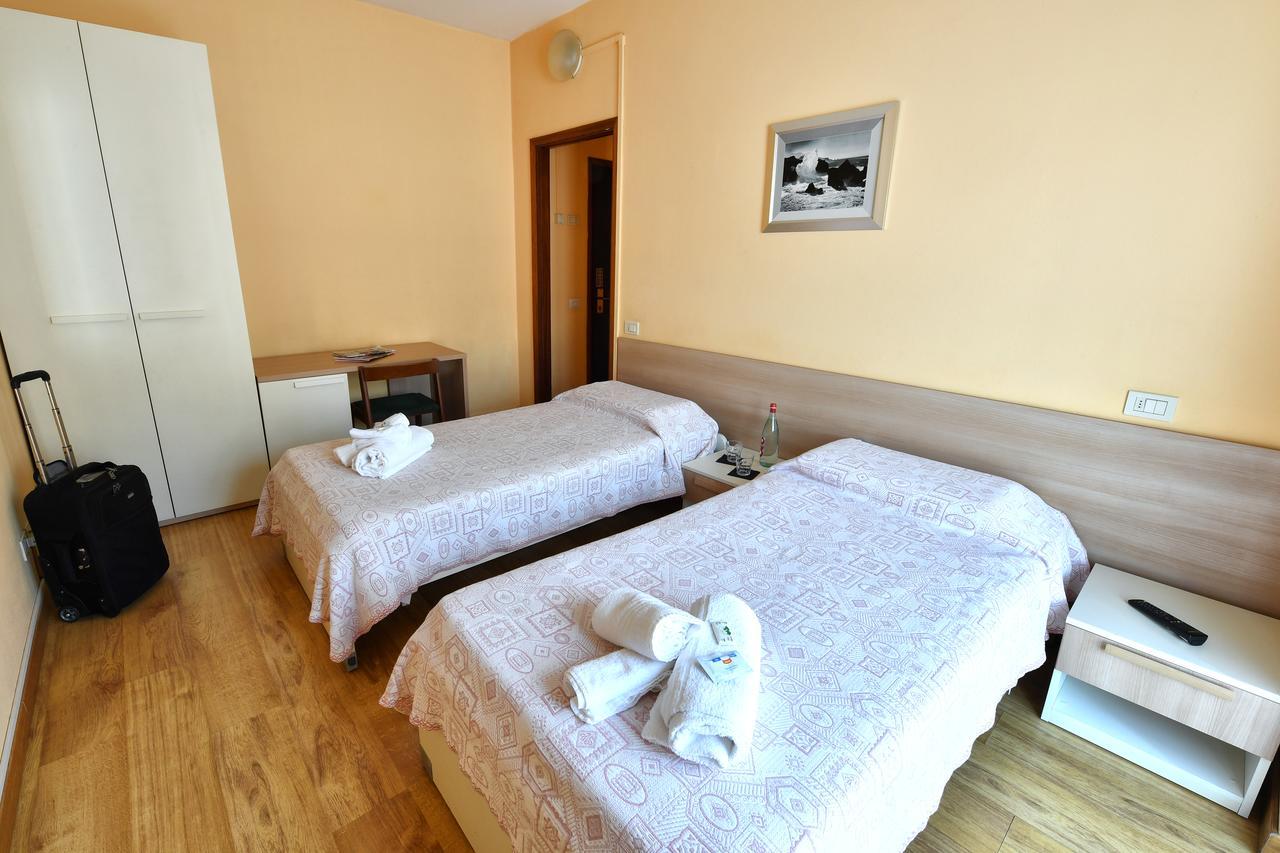 Hotel Motel Europa Domodossola Eksteriør billede