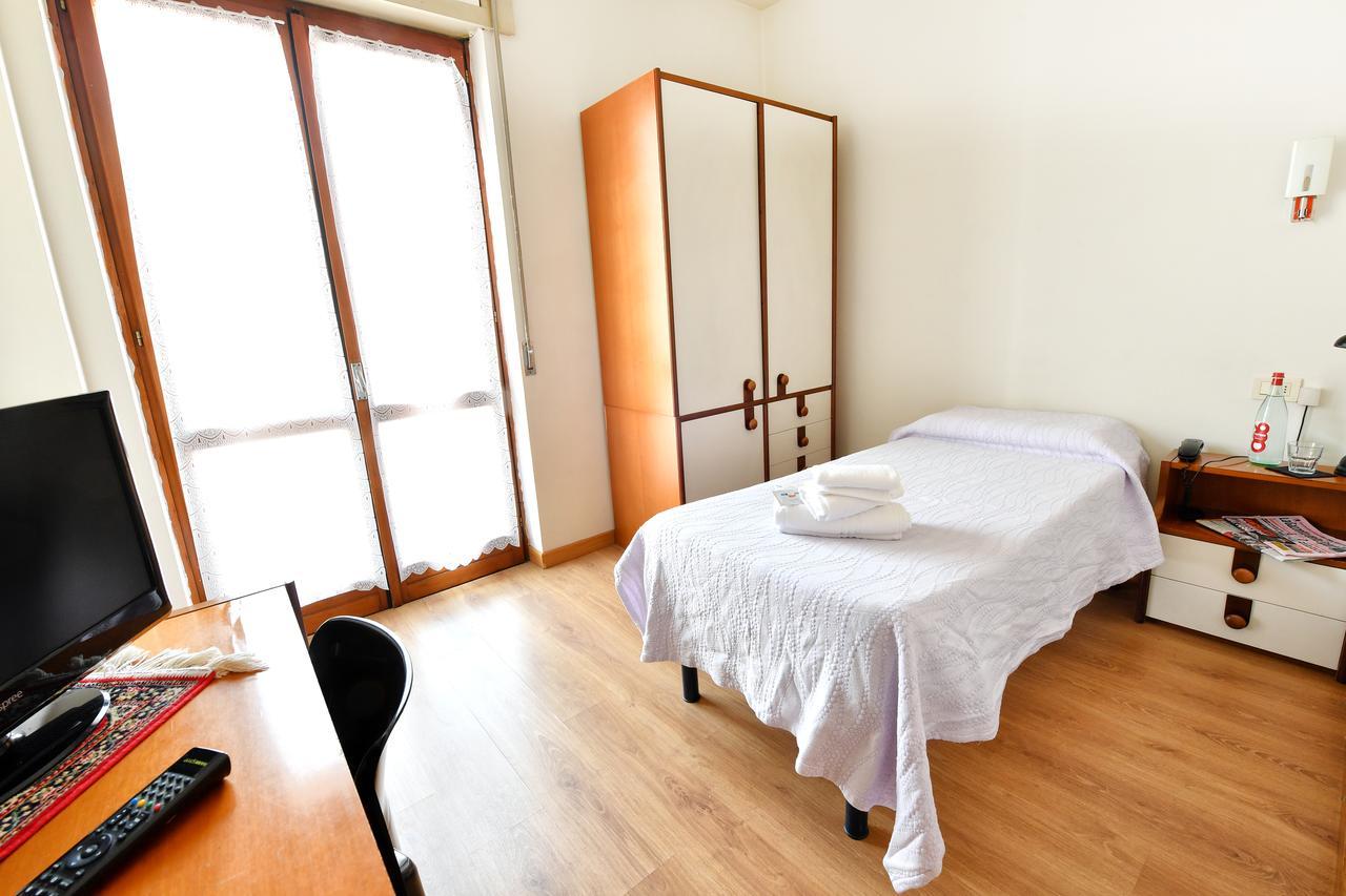 Hotel Motel Europa Domodossola Eksteriør billede