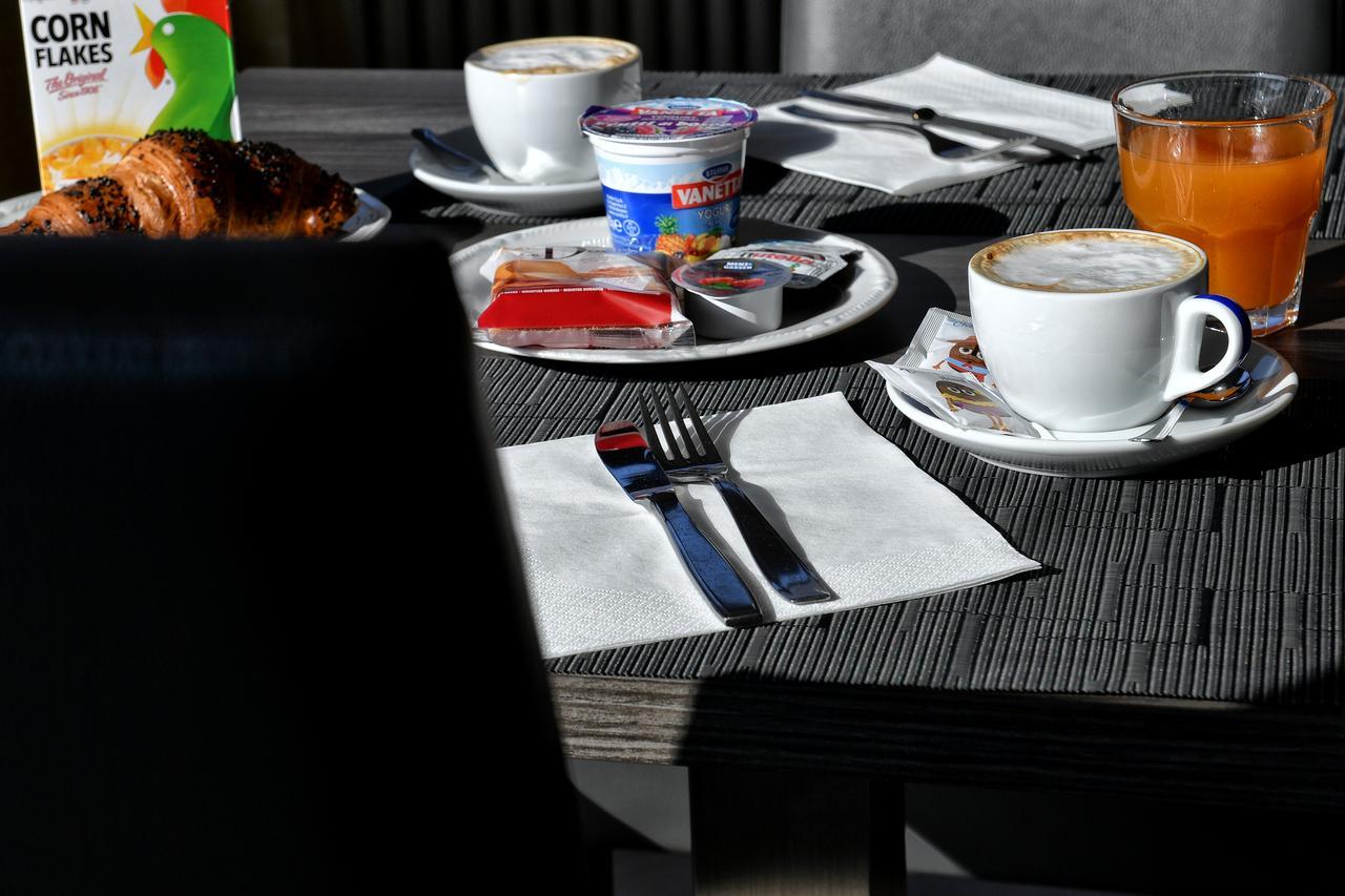 Hotel Motel Europa Domodossola Eksteriør billede