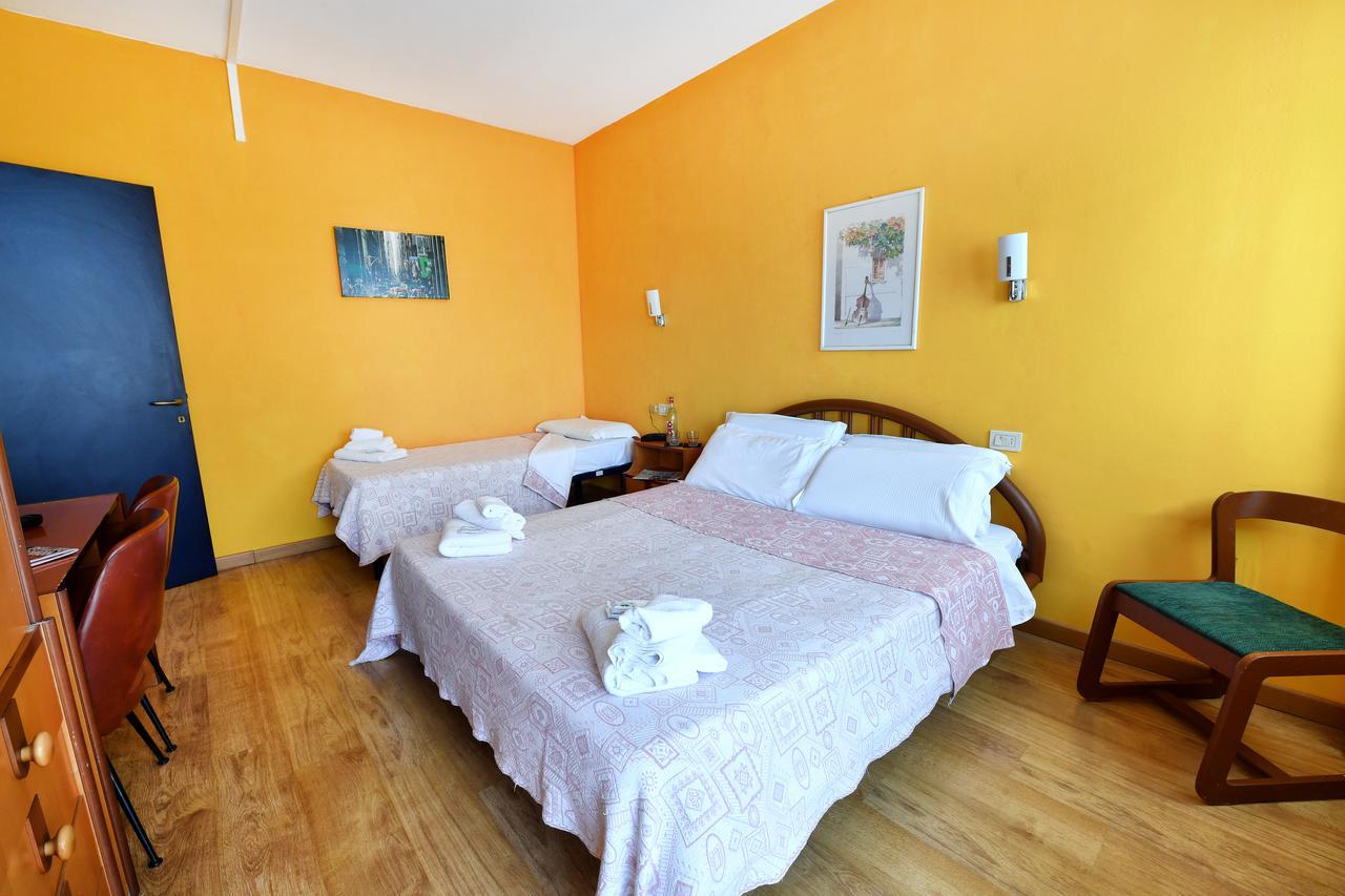 Hotel Motel Europa Domodossola Eksteriør billede