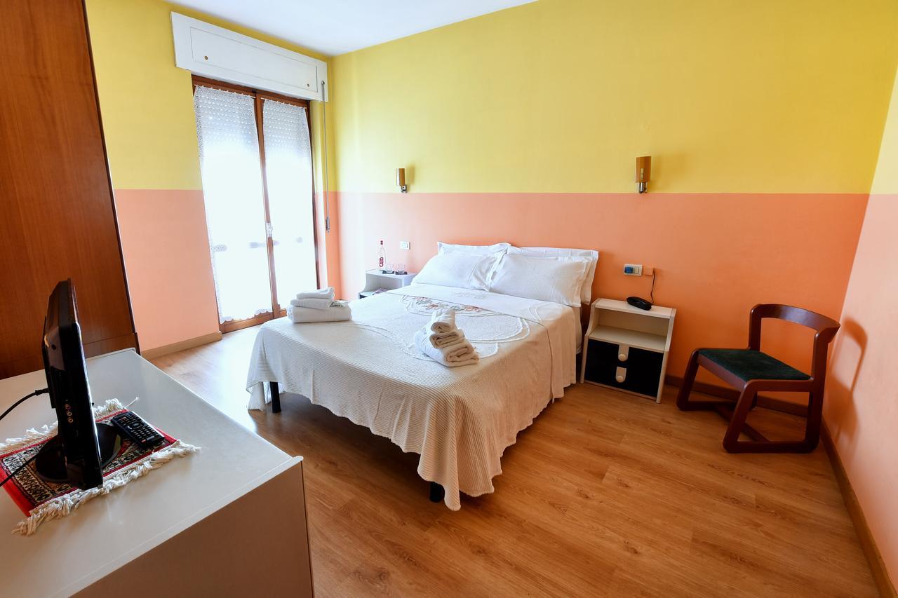 Hotel Motel Europa Domodossola Eksteriør billede