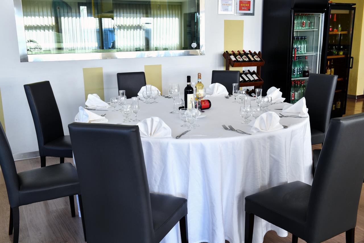 Hotel Motel Europa Domodossola Eksteriør billede