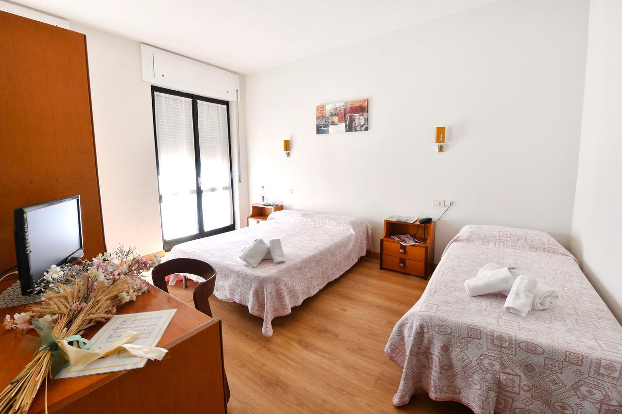 Hotel Motel Europa Domodossola Eksteriør billede
