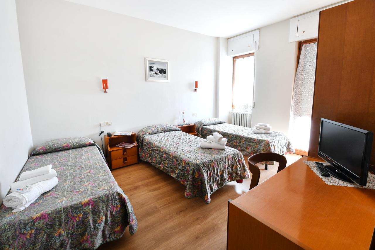 Hotel Motel Europa Domodossola Eksteriør billede